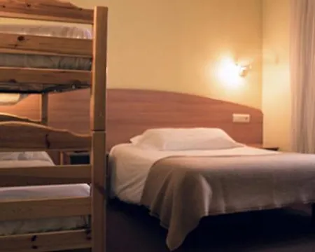 Hermus Centre Vila فندق