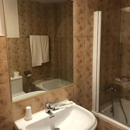 فندق Hermus Centre Vila 2*