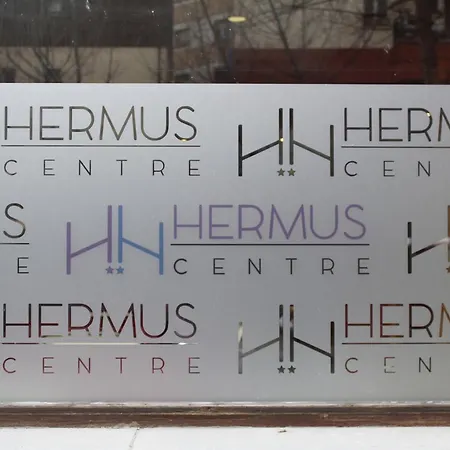 Hermus Centre Vila 2* انكامب