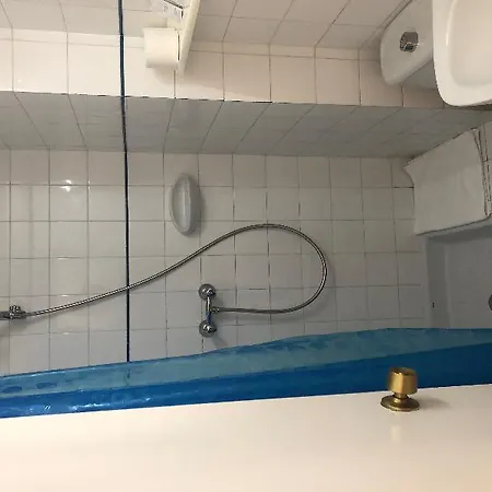 Hermus Centre Vila 호텔 2*